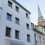 Charming Old Town Arkadenhof Апартаменты