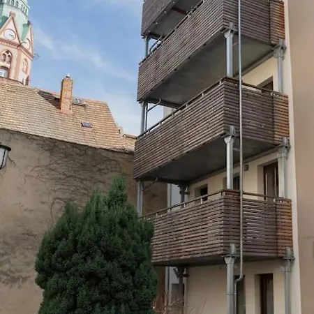 Charming Old Town Arkadenhof Apartment Löbau