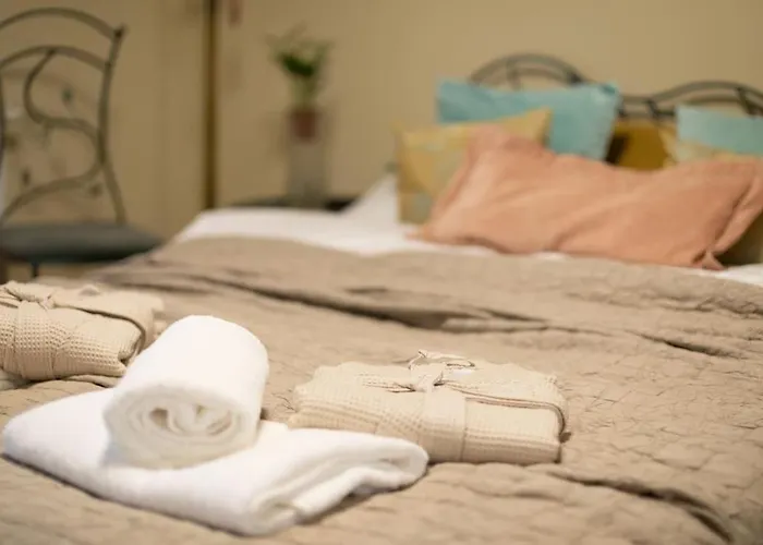 Daire Charming Old Town Arkadenhof *