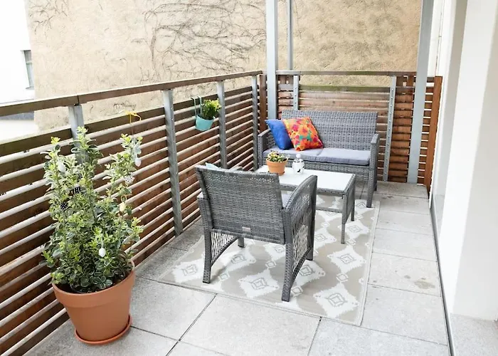 Charming Old Town Arkadenhof *