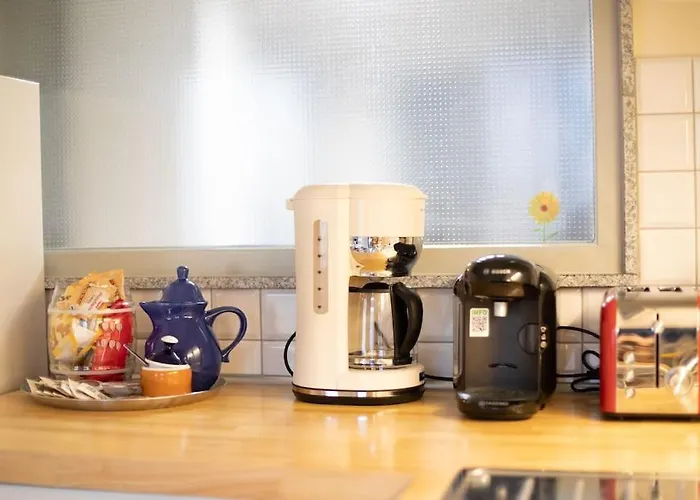 Charming Old Town Arkadenhof Daire